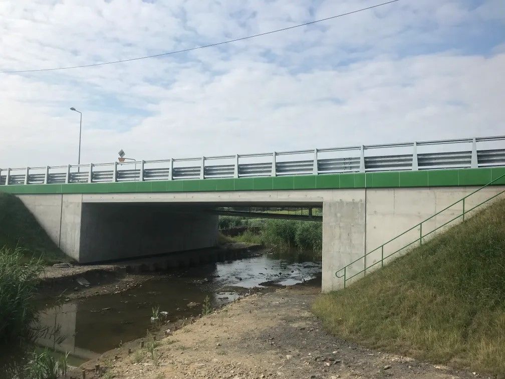 Most drogowy na DW 933